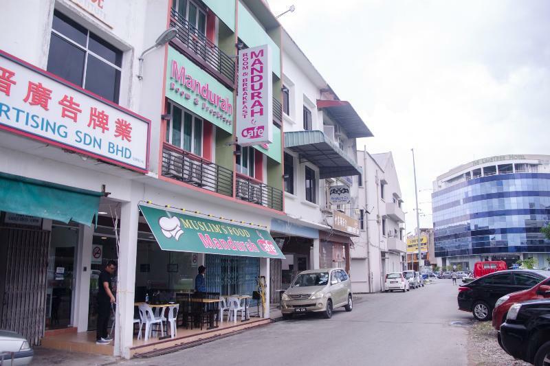Oyo 836 Mandurah Room & Cafe Kuching Kültér fotó
